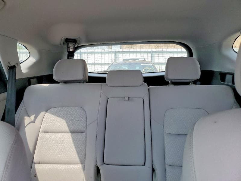 2017 HYUNDAI TUCSON SE 10