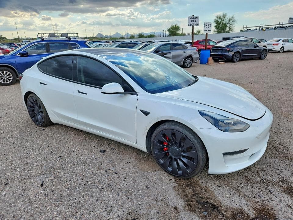 2023 TESLA MODEL 3 4