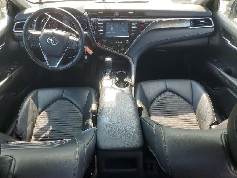 2018 TOYOTA CAMRY SE 8
