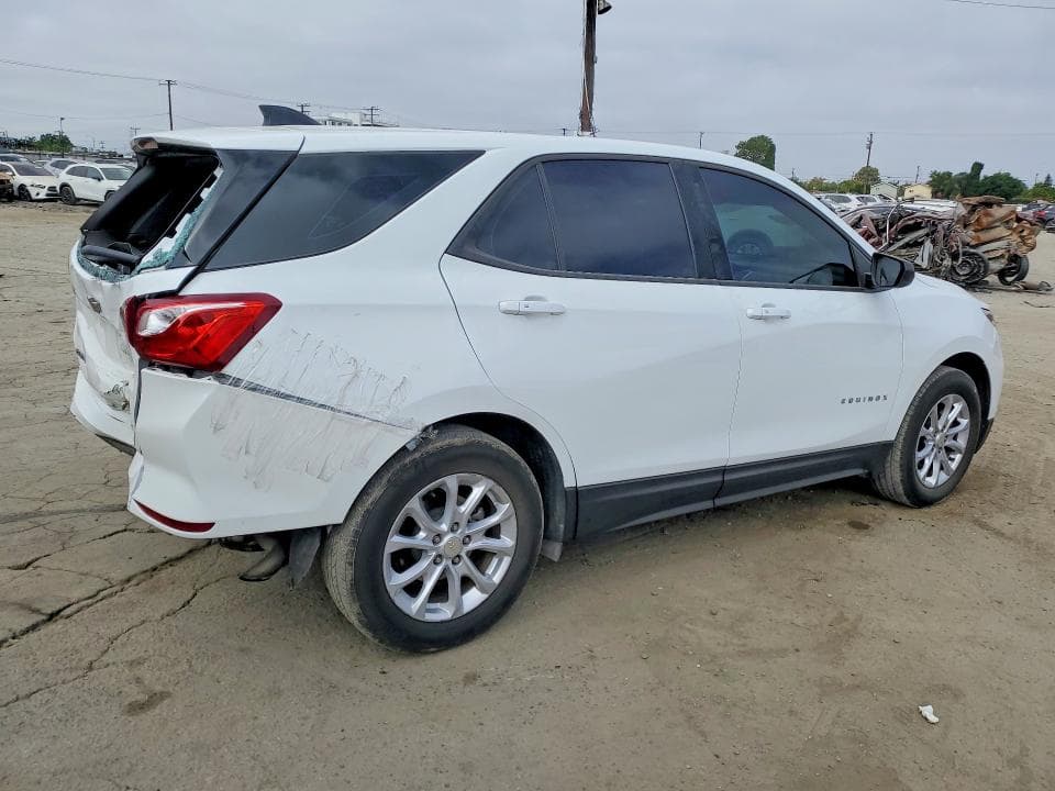 2018 CHEVROLET EQUINOX LS 3