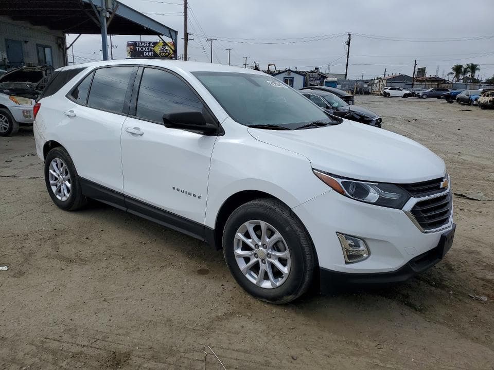 2018 CHEVROLET EQUINOX LS 4