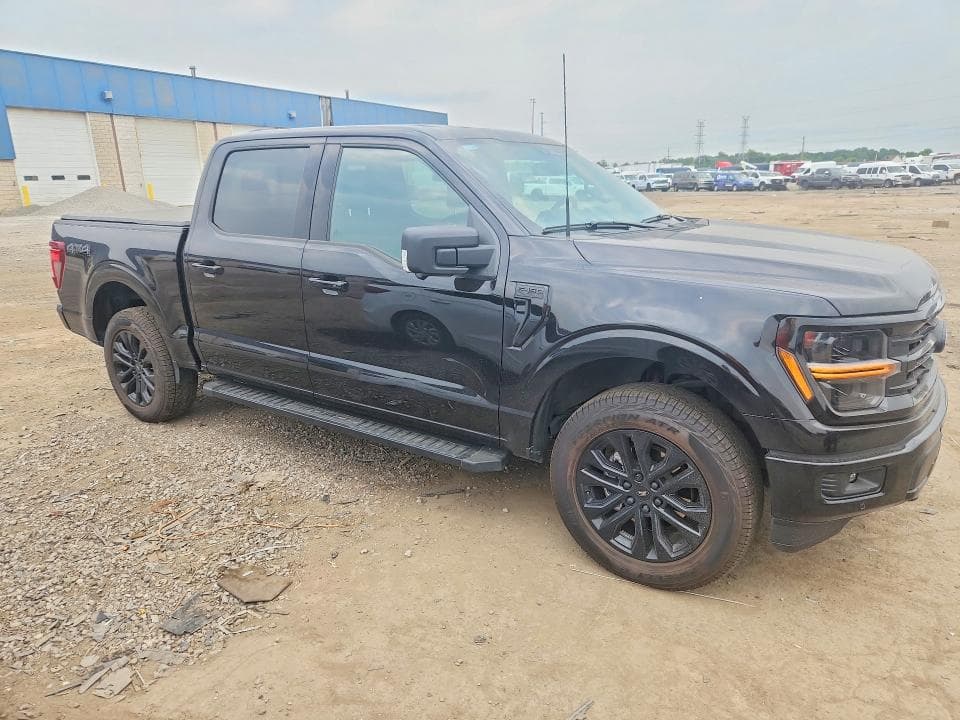 2025 FORD F150 XLT 4
