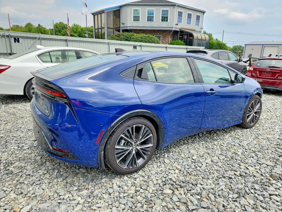 2026 TOYOTA PRIUS LIMITED 3