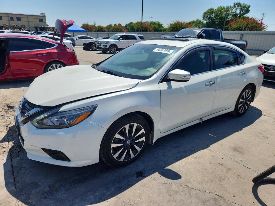 2017 NISSAN ALTIMA - 1