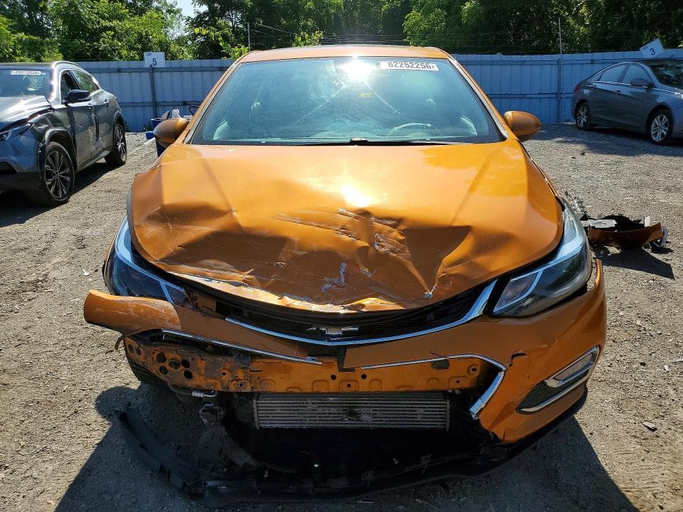 2017 CHEVROLET CRUZE LT 5