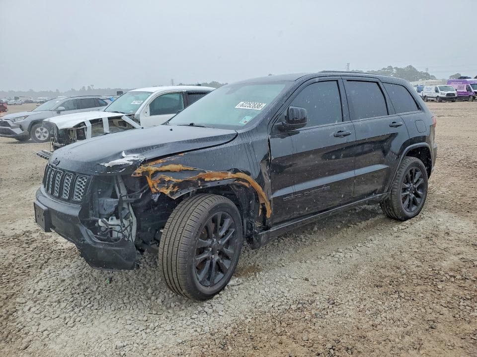 2021 JEEP GRAND CHEROKEE LAREDO - 1
