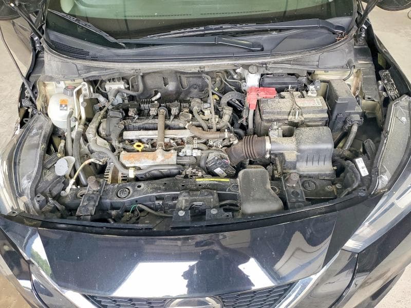 2022 NISSAN VERSA S 11