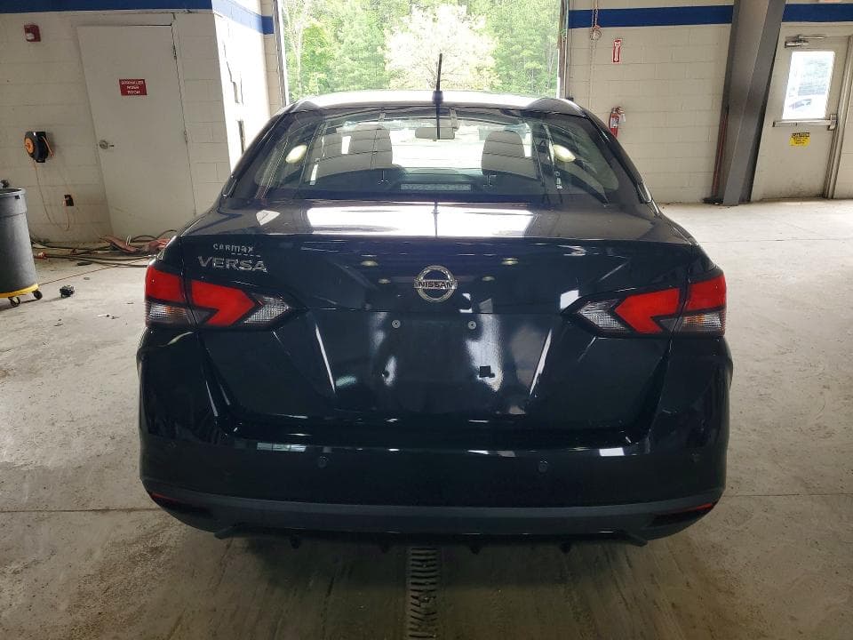 2022 NISSAN VERSA S 6