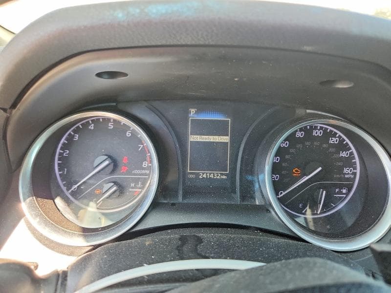 2018 TOYOTA CAMRY SE 9