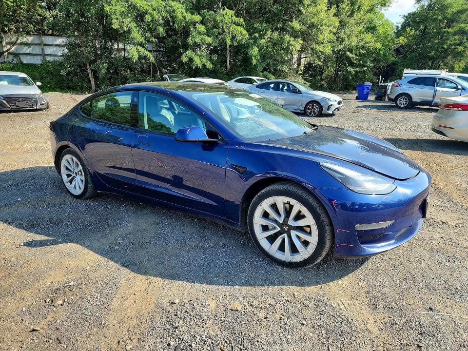 2022 TESLA MODEL 3 4