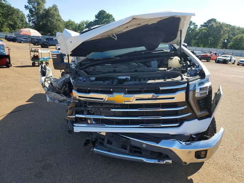 2025 CHEVROLET SILVERADO K2500 HEAVY DUTY LTZ 5