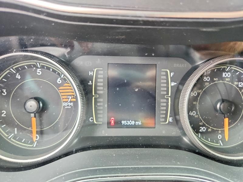 2019 JEEP CHEROKEE LATITUDE 9