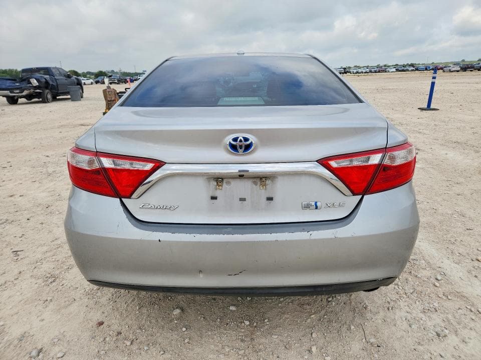 2017 TOYOTA CAMRY HYBRID XLE 6