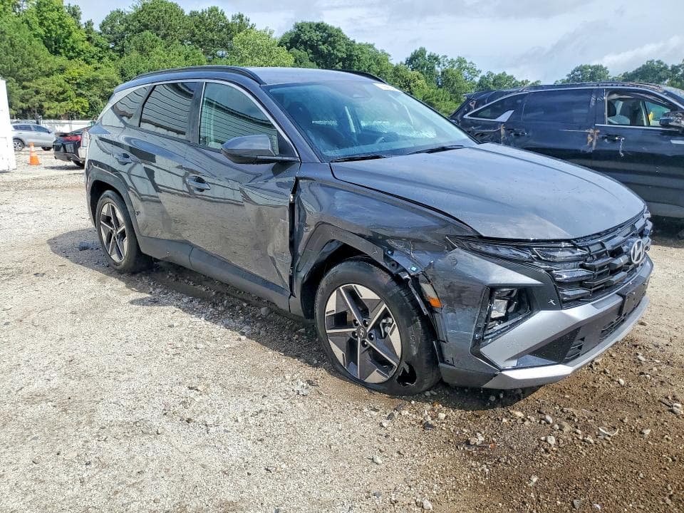 2026 HYUNDAI TUCSON SEL 4