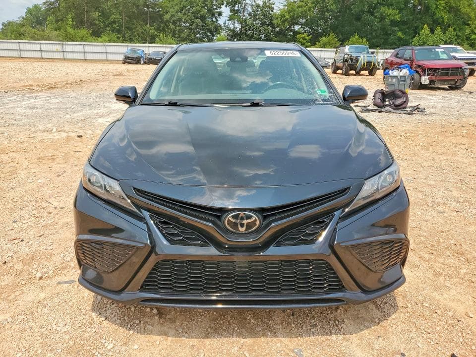 2023 TOYOTA CAMRY SE 5
