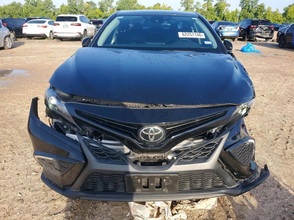 2024 TOYOTA CAMRY SE 5
