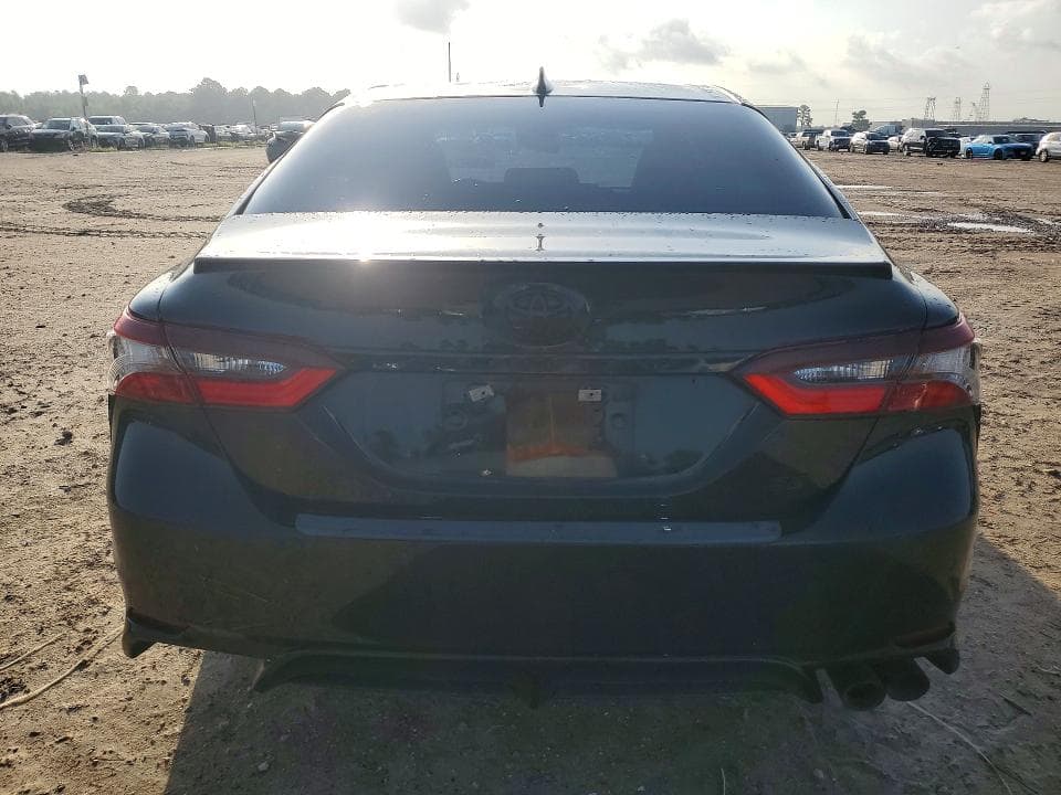 2024 TOYOTA CAMRY SE 6