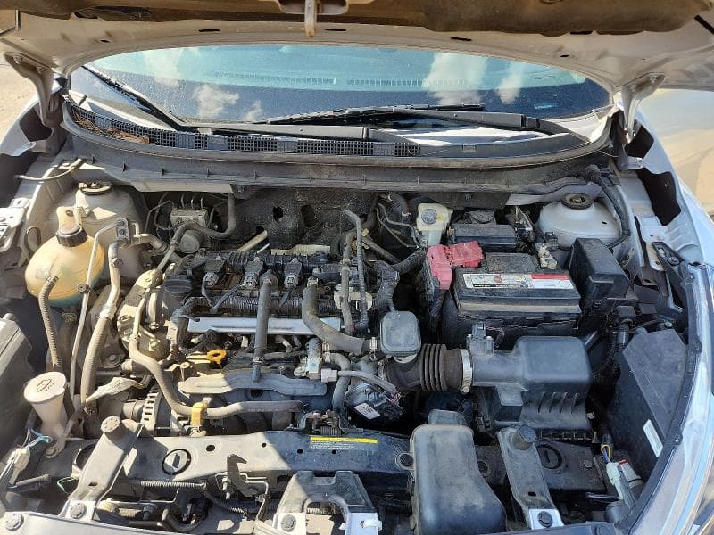 2019 NISSAN KICKS SR 12