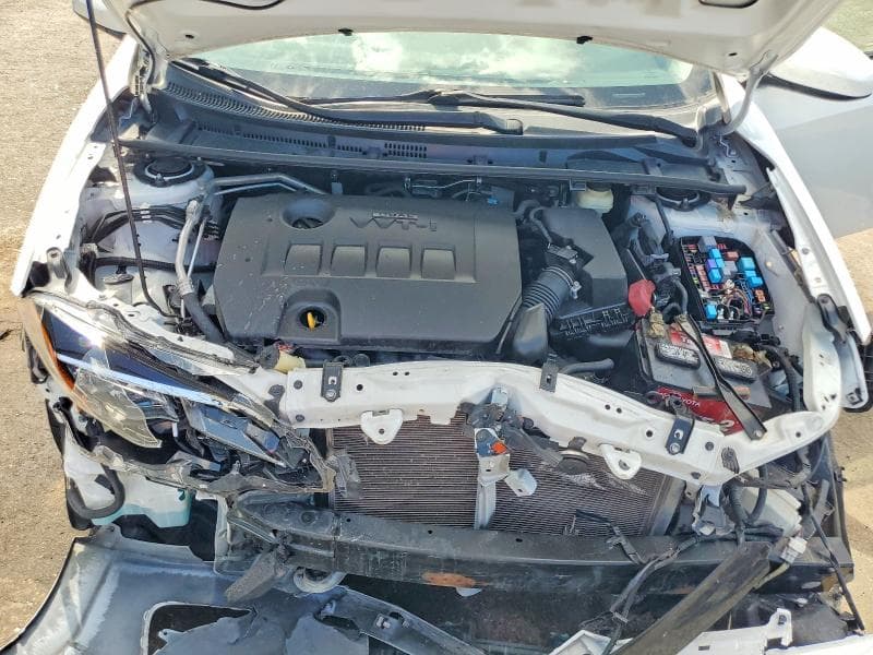 2018 TOYOTA COROLLA LE 11