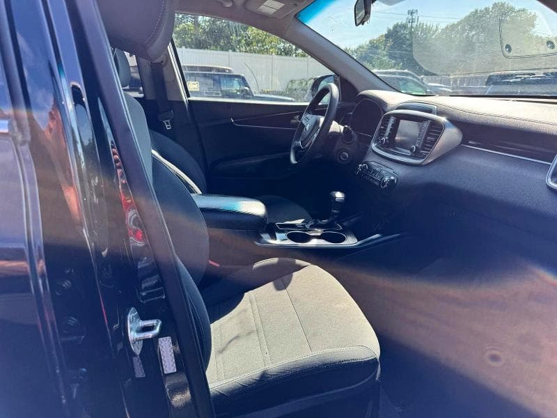 2020 KIA SORENTO LX 6