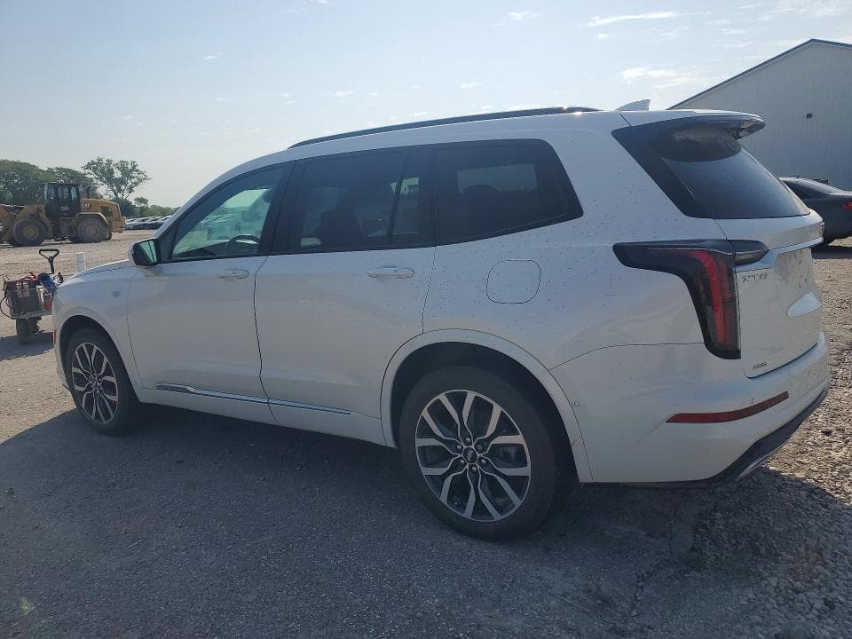 2021 CADILLAC XT6 SPORT 2