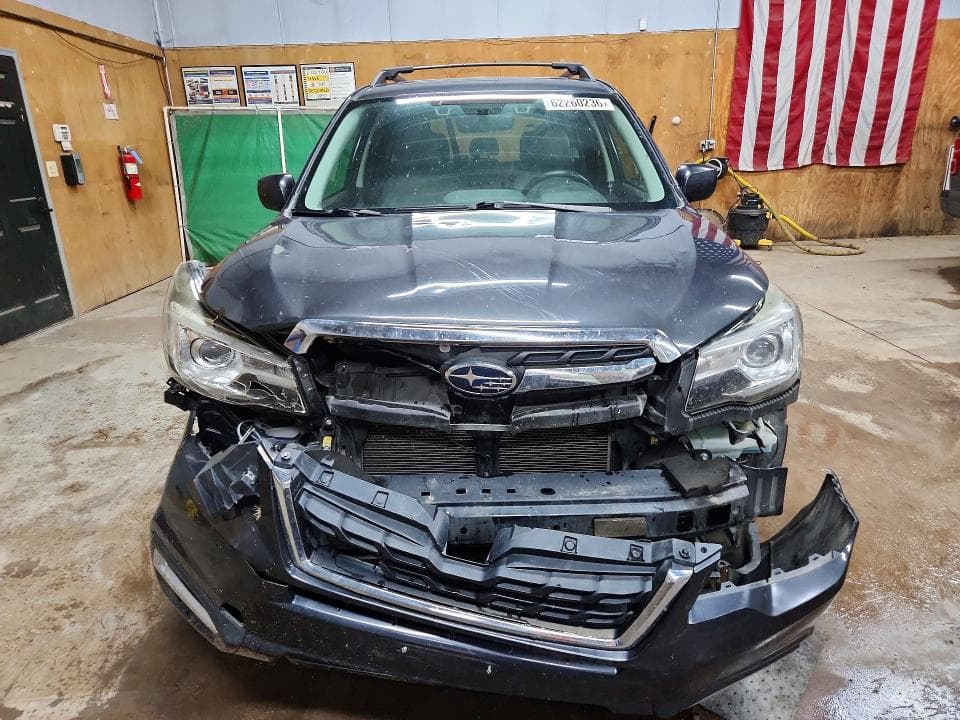 2017 SUBARU FORESTER 2.5I LIMITED 5