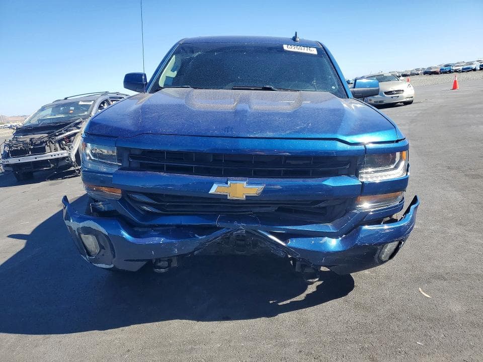 2018 CHEVROLET SILVERADO K1500 LT 5