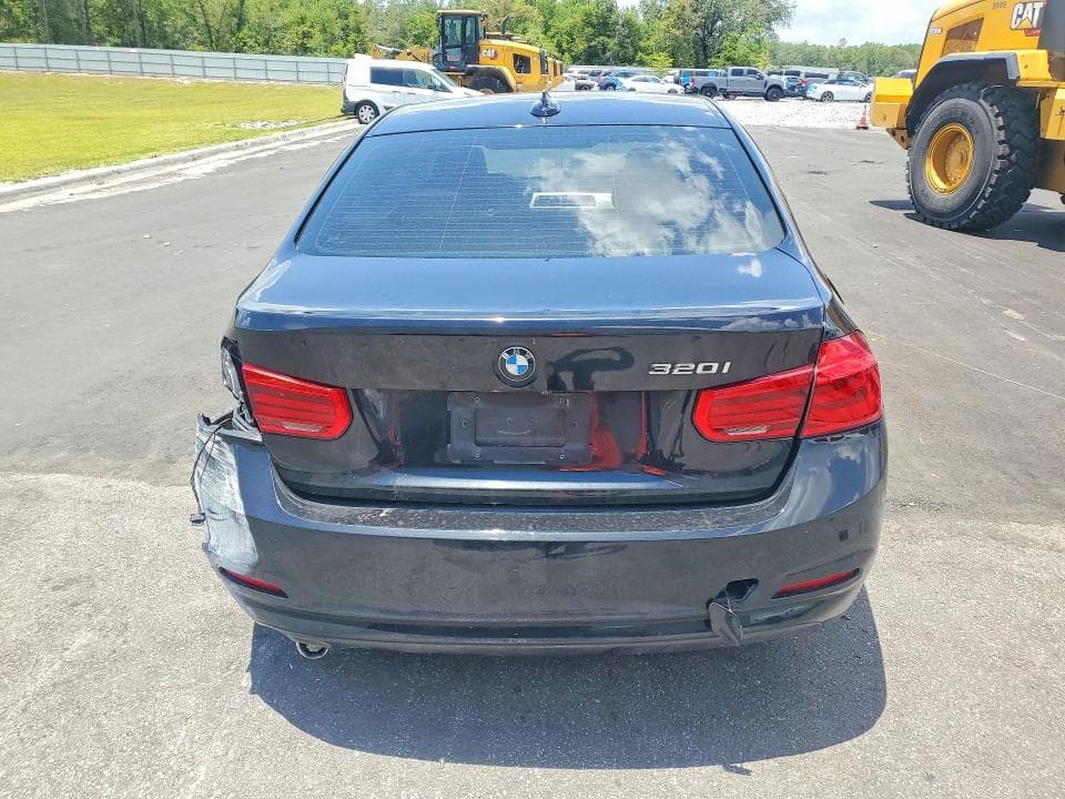 2018 BMW 320 I 6