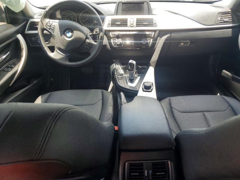 2018 BMW 320 I 8
