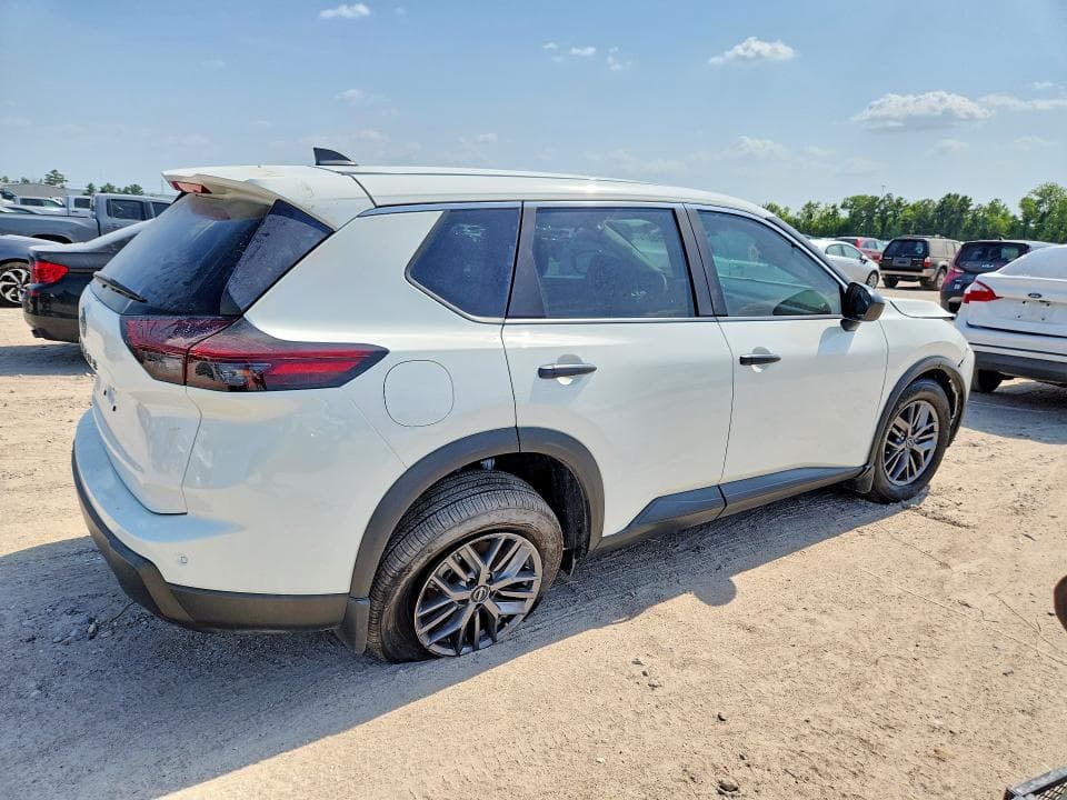 2026 NISSAN ROGUE S S 3