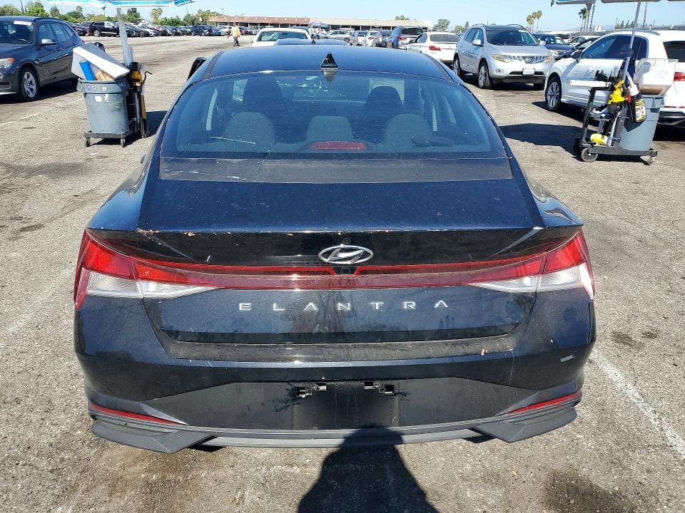 2022 HYUNDAI ELANTRA SEL 6