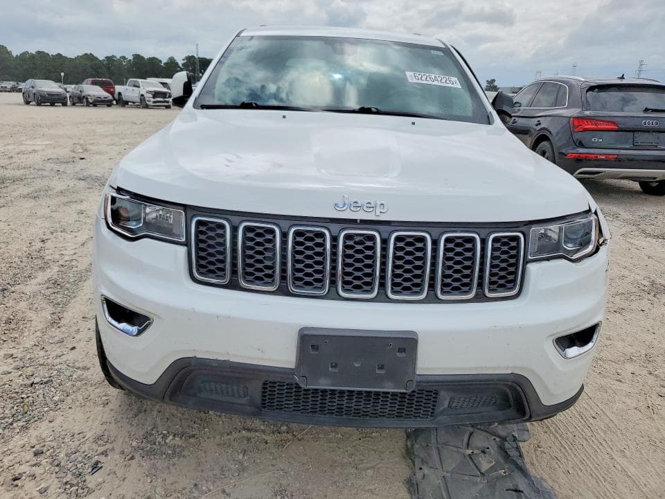 2022 JEEP GRAND CHEROKEE LAREDO E 5
