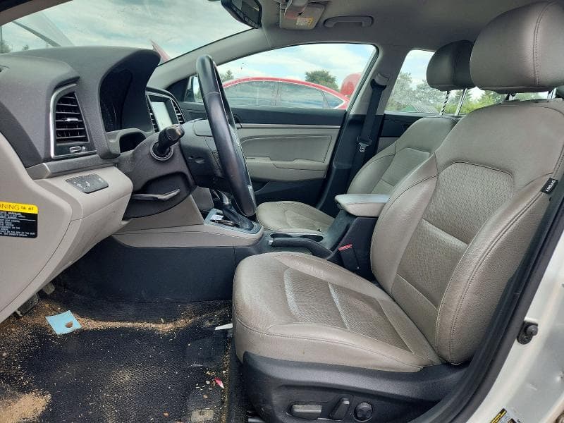 2017 HYUNDAI ELANTRA LIMITED 7