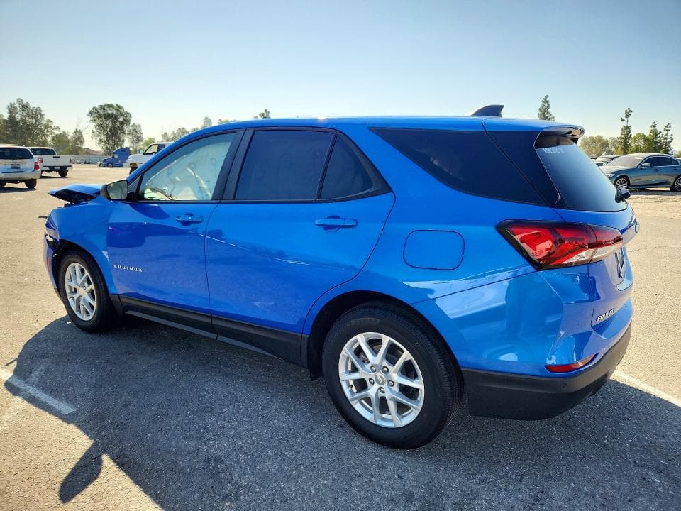 2024 CHEVROLET EQUINOX LS 2