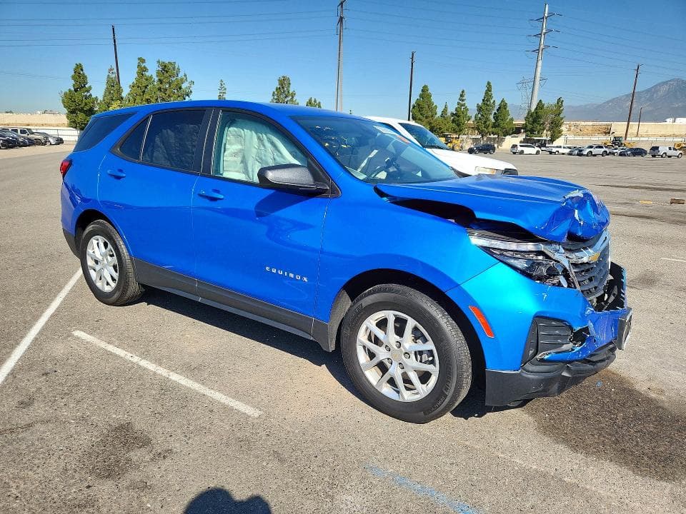 2024 CHEVROLET EQUINOX LS 4