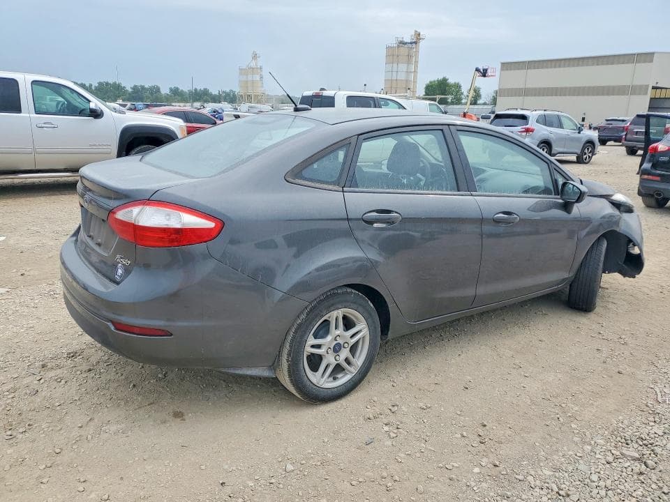 2017 FORD FIESTA SE 3
