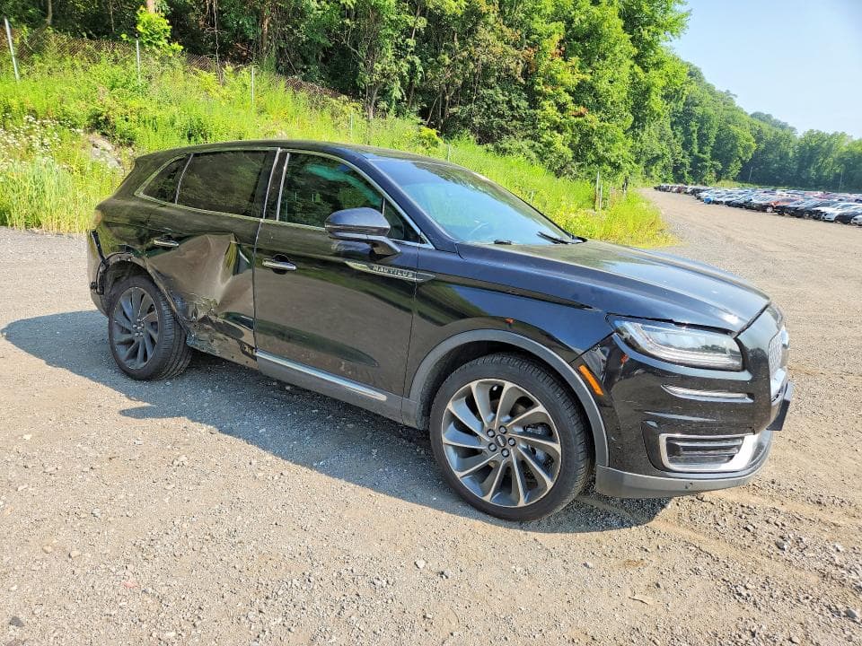 2019 LINCOLN NAUTILUS RESERVE 4