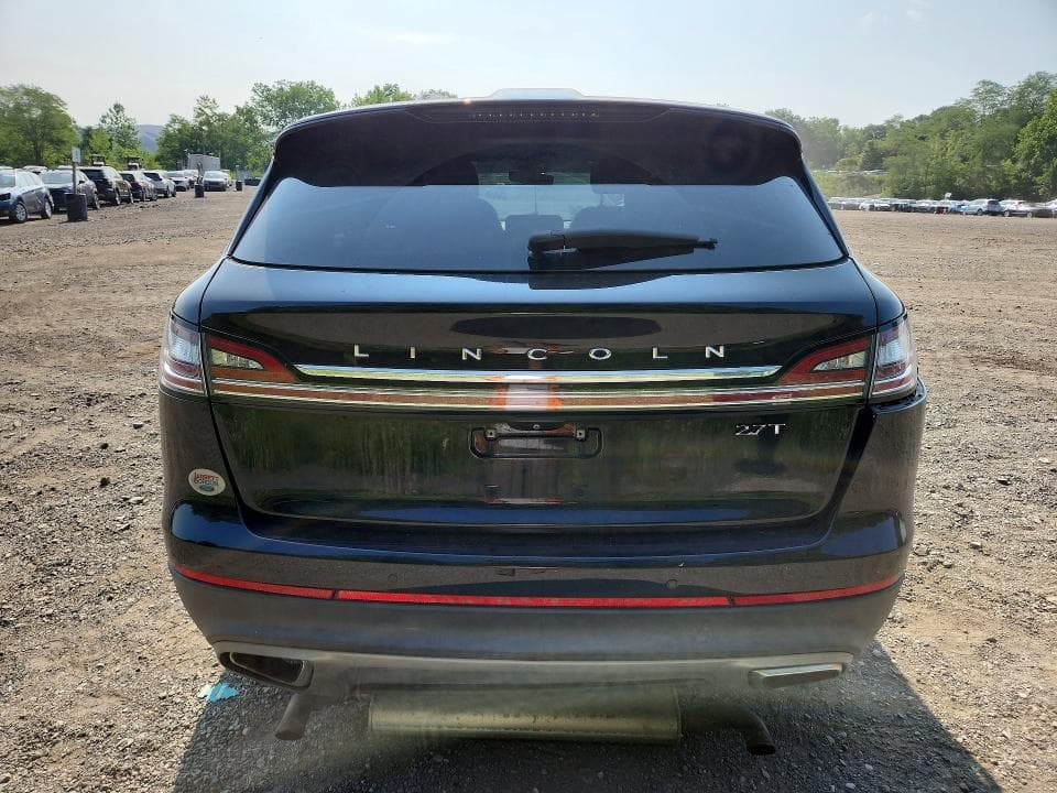 2019 LINCOLN NAUTILUS RESERVE 6