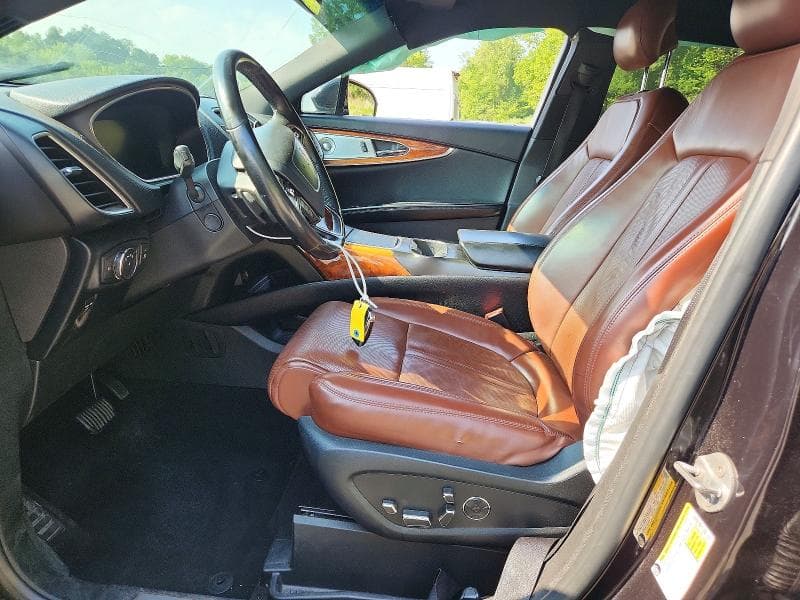 2019 LINCOLN NAUTILUS RESERVE 7