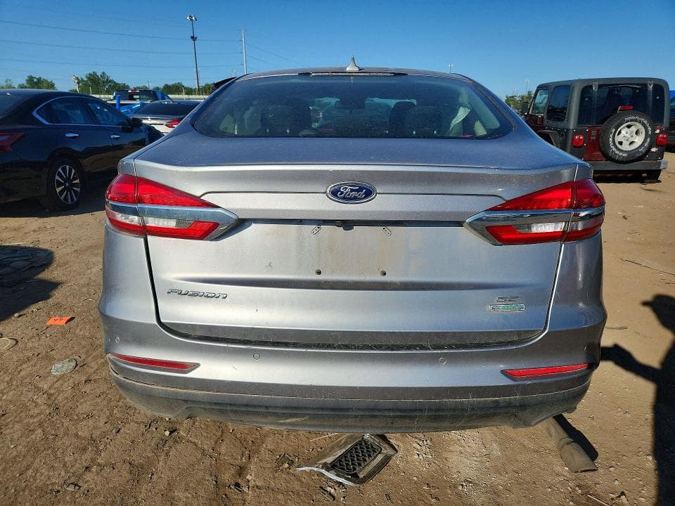 2020 FORD FUSION SE 6