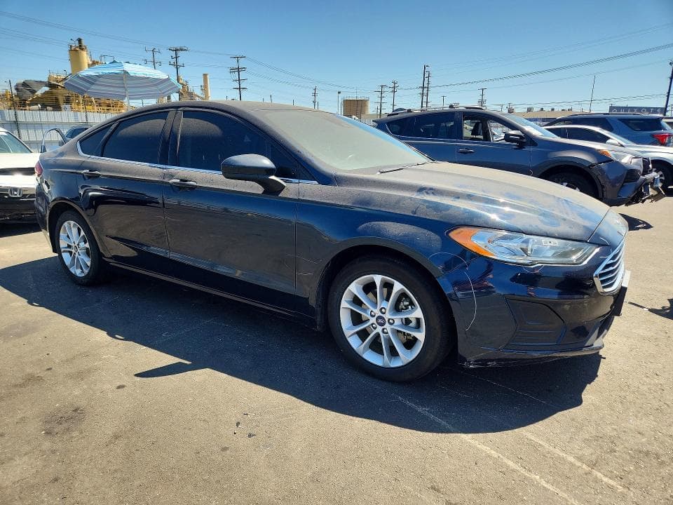 2020 FORD FUSION SE 4