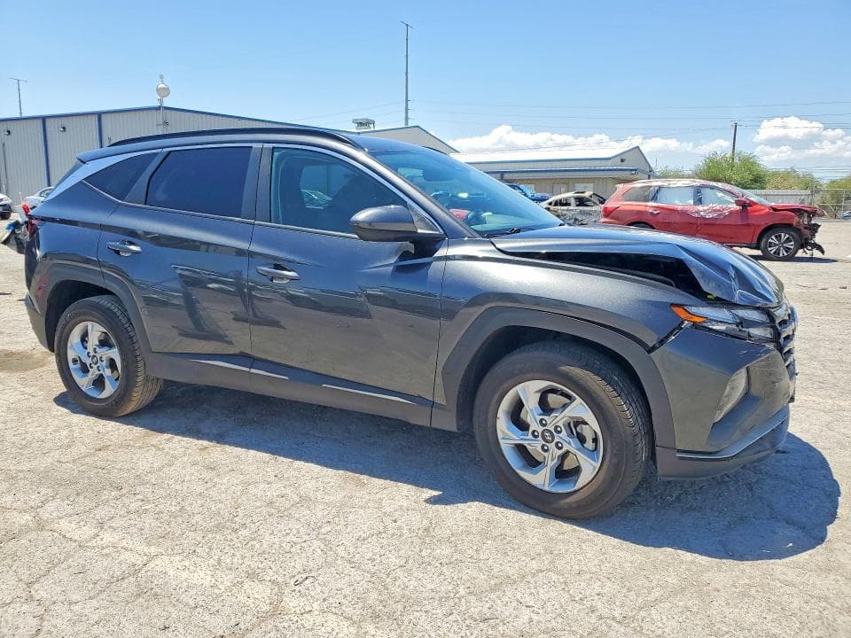 2024 HYUNDAI TUCSON SEL 4