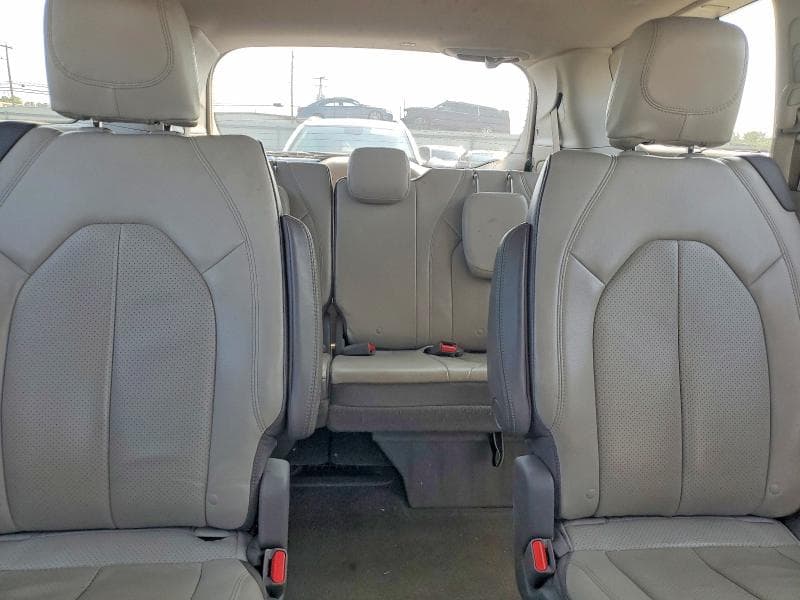 2017 CHRYSLER PACIFICA TOURING L PLUS 10
