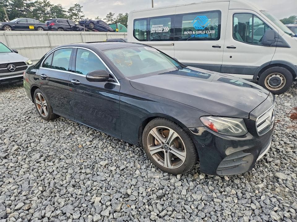 2018 MERCEDES-BENZ E 300 4