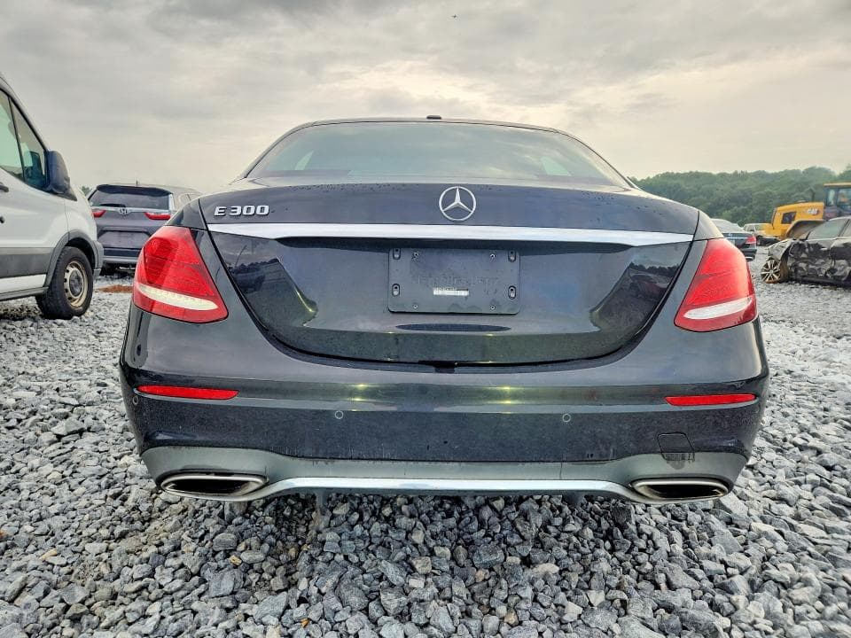 2018 MERCEDES-BENZ E 300 6
