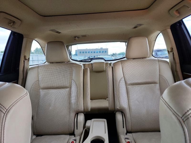 2017 TOYOTA HIGHLANDER LIMITED PLATINUM 10