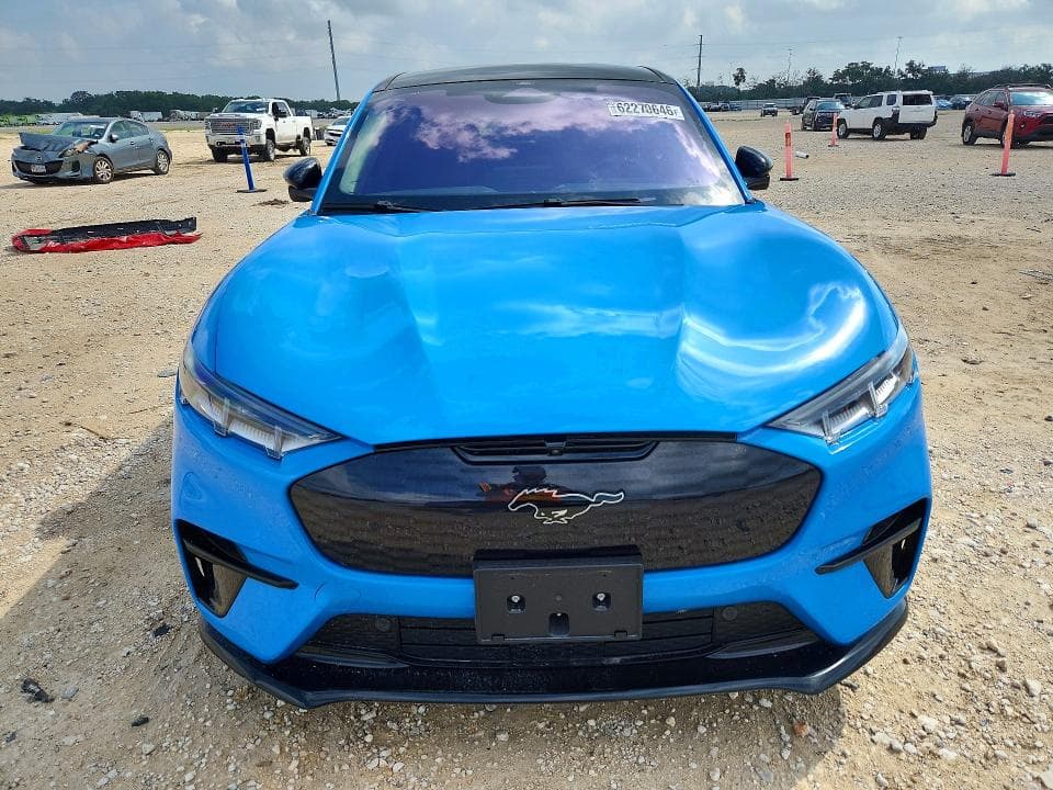 2022 FORD MUSTANG MACH-E GT 5