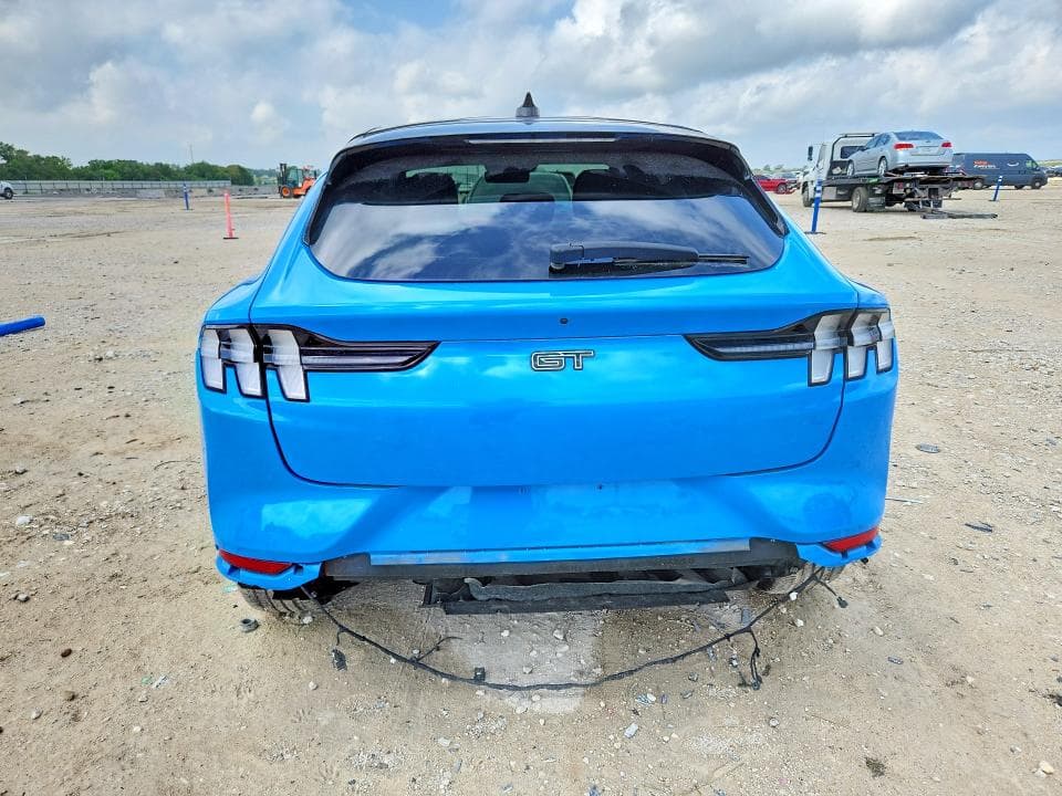 2022 FORD MUSTANG MACH-E GT 6