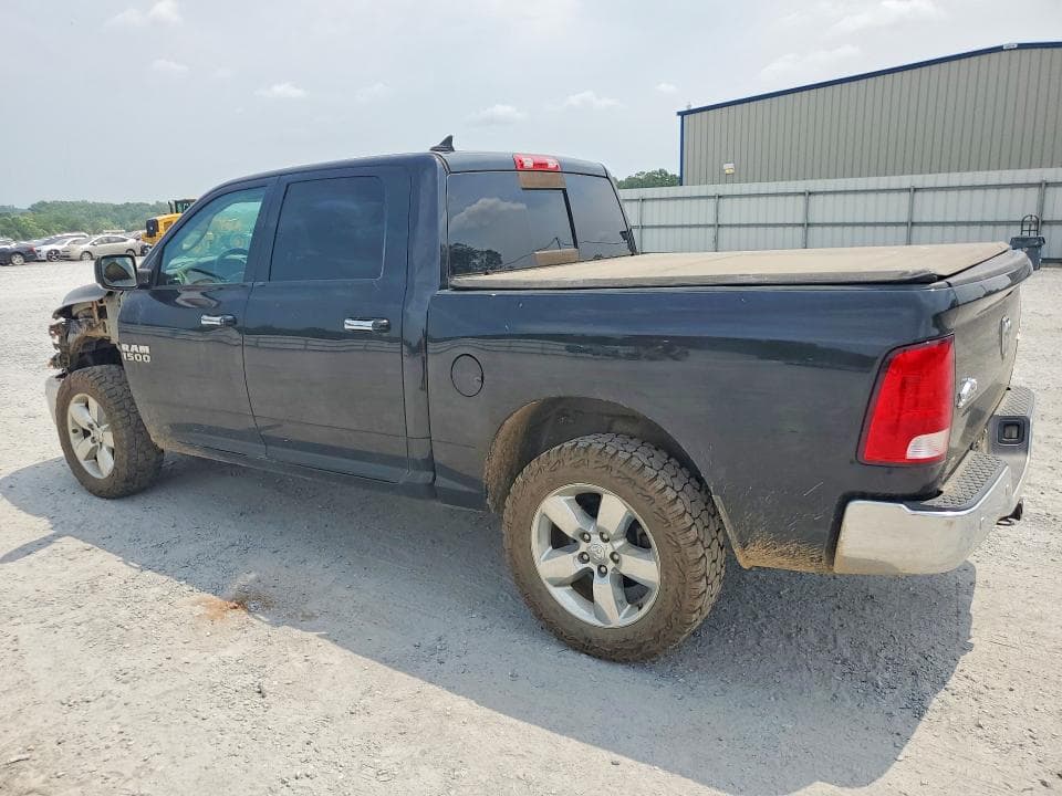 2017 RAM 1500 SLT 2