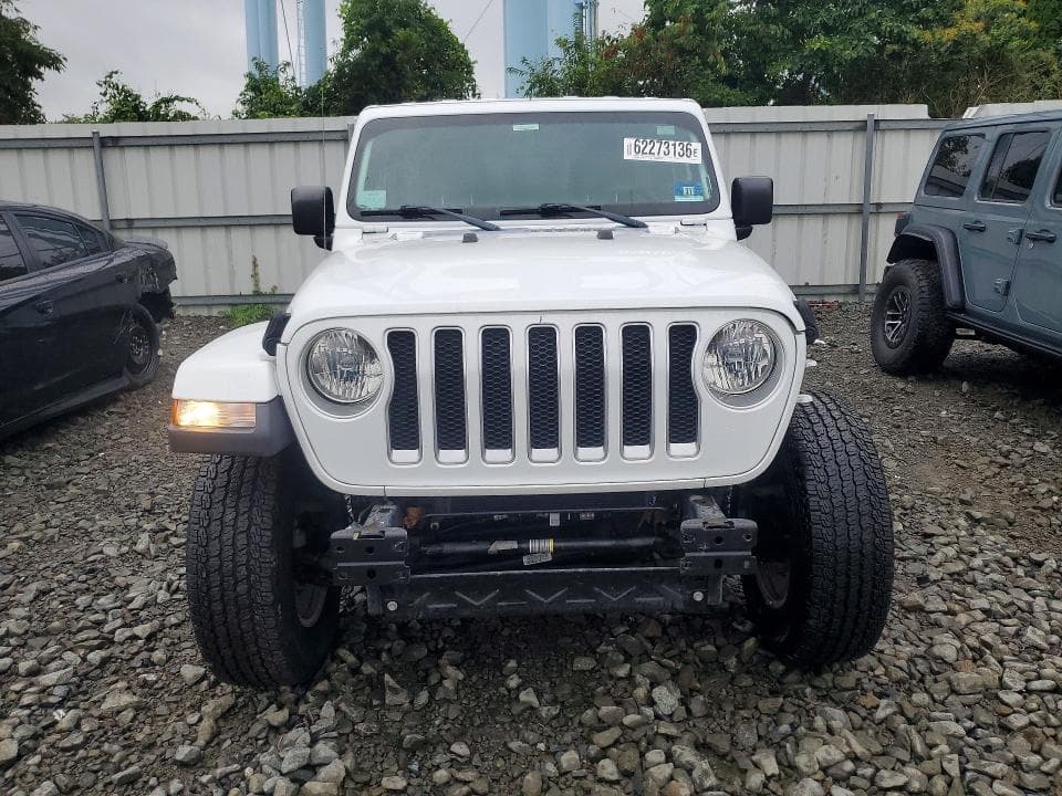 2018 JEEP WRANGLER UNLIMITED SAHARA 5